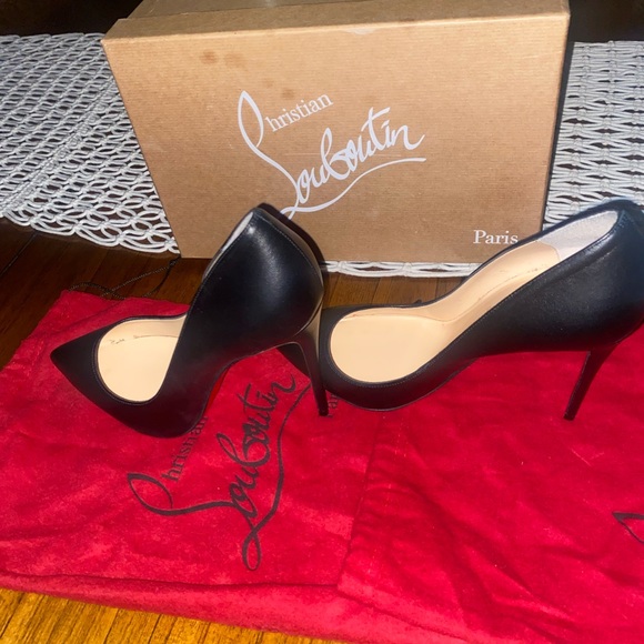 Authentic Christian Louboutin, Kate 100 mm, Nappa Shiny Black. Worn only Once. - Picture 1 of 4